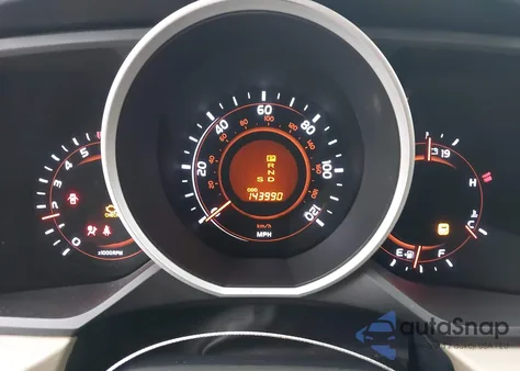 2010 Toyota 4Runner Sr5 V6 z USA, uszkodzony, nr VIN JTEZU5JR2A5002452